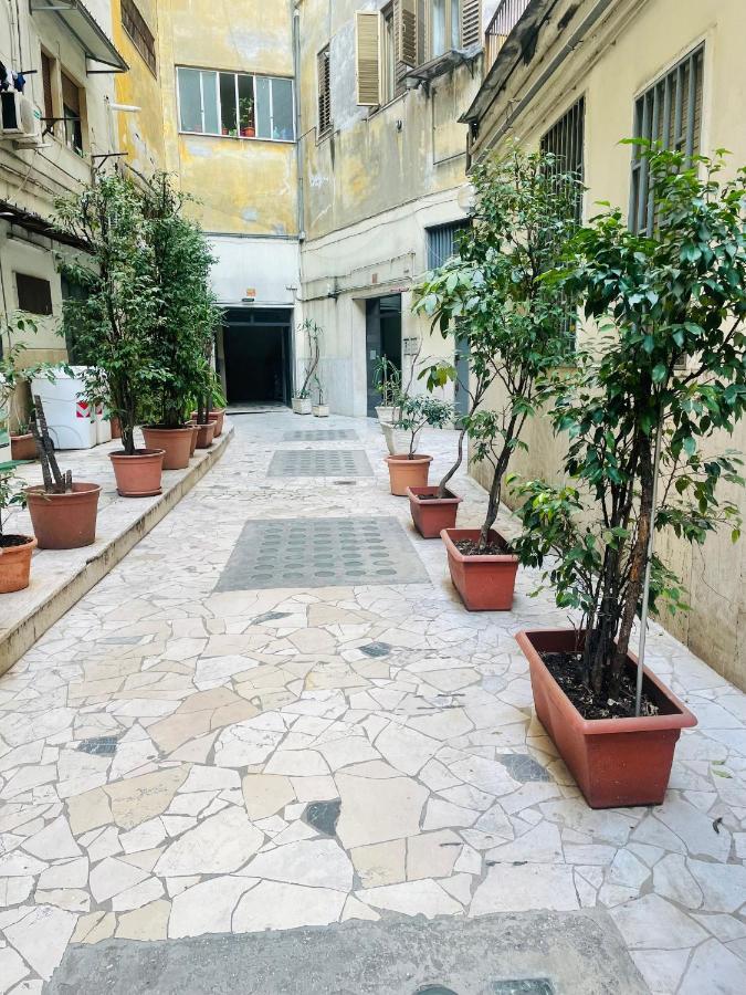 Le Limosine Villa Napoli Bagian luar foto